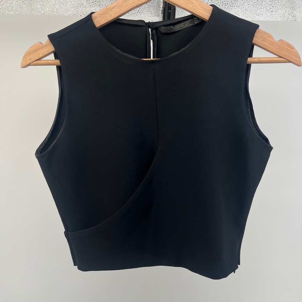 Zara Trafaluc‎ Black Sleeveless Wrap Front Cropped Top Size Small